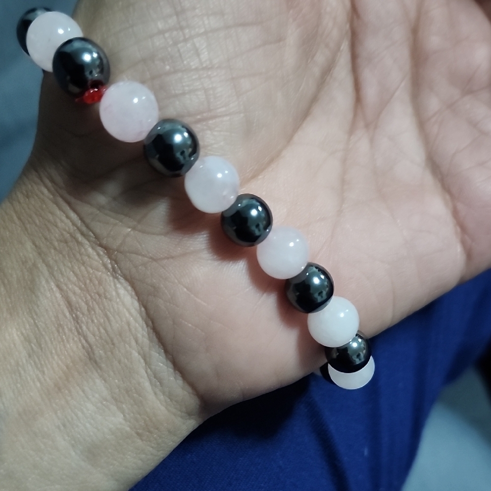Hand Crafted Heart Of Steel Bracelet - Picture 4 of 6